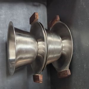 Set if MCM style gravy boat or soup bowls